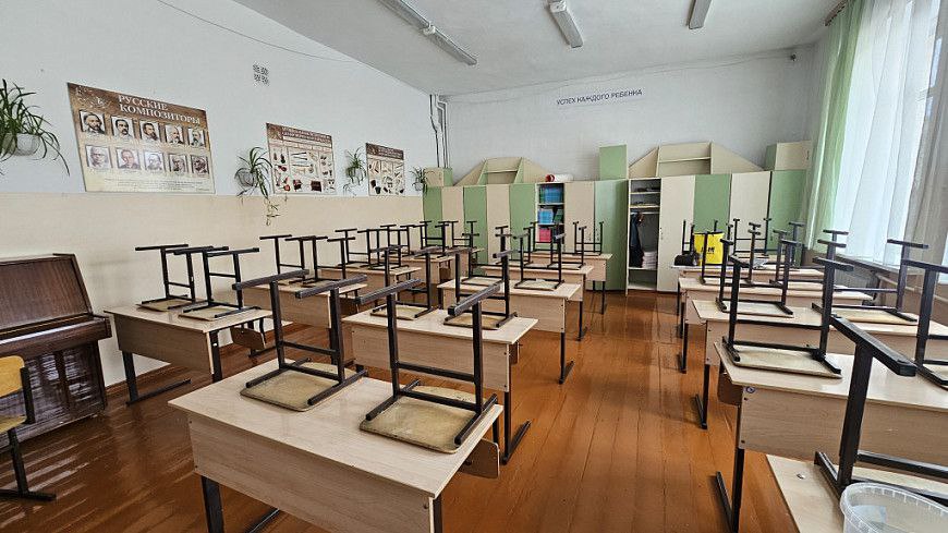 Директор школы в Бурятии подписала воздух на 4 8 млн рублей По версии следствия в 2022 году директор Сосново Озерской средней школы 1 утвердила акты приёмки мебели и техники которые так и не поставили Контракт заключили в рамках государственной программы Комплексное развитие сельских территорий Уголовное дело о служебном подлоге в Еравнинском районе отправили в суд Прокуратура утвердила обвинительное заключение Речь идёт о серьёзном ущербе для местного бюджета