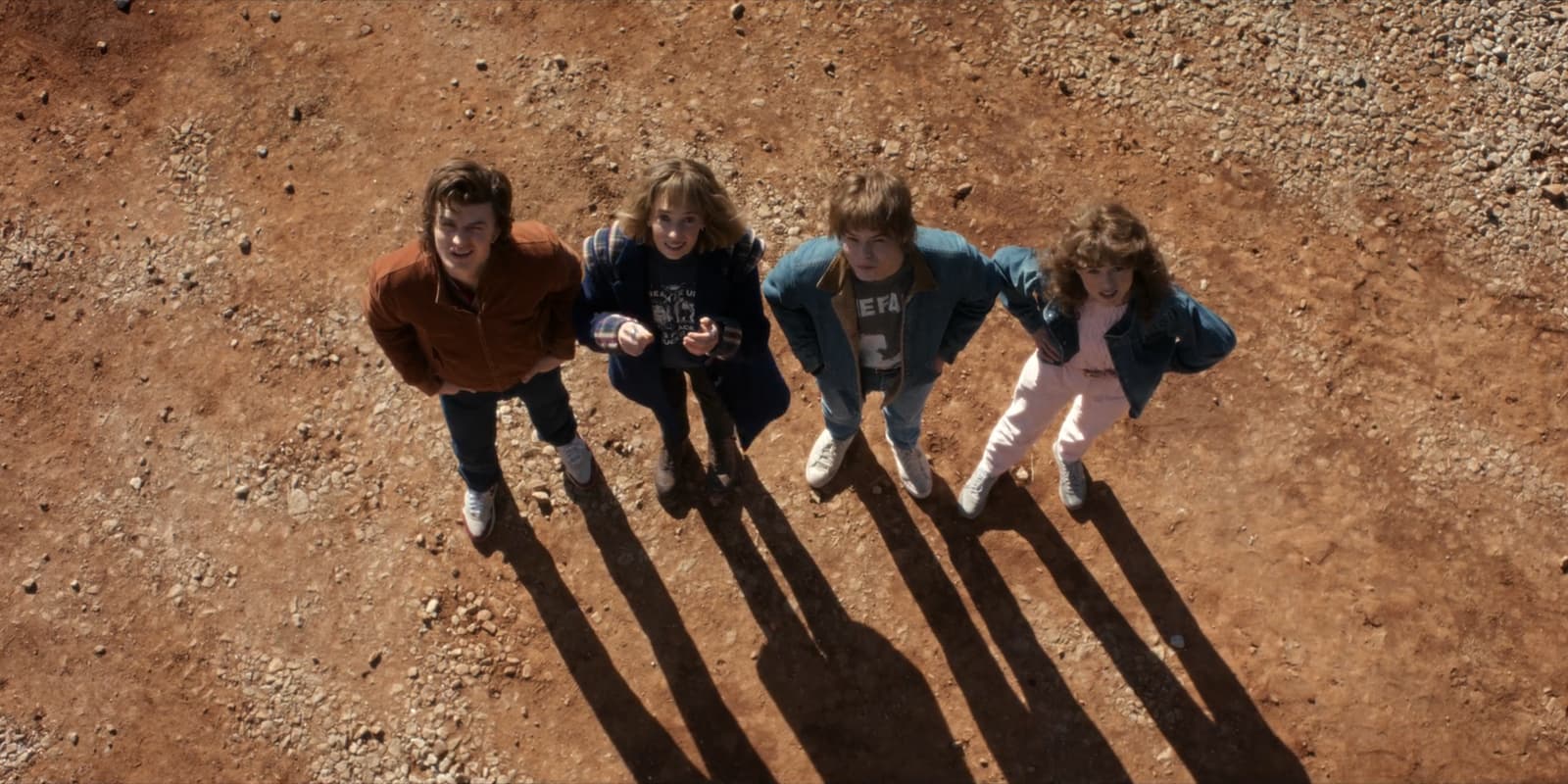 Сериал Очень странные дела установил исторический рекорд по просмотрам за неделю после релиза пятого сезона Пятый сезон Очень странных дел ещё не вышел полностью но уже превзошёл собственное достижение времён четвёртого сезона