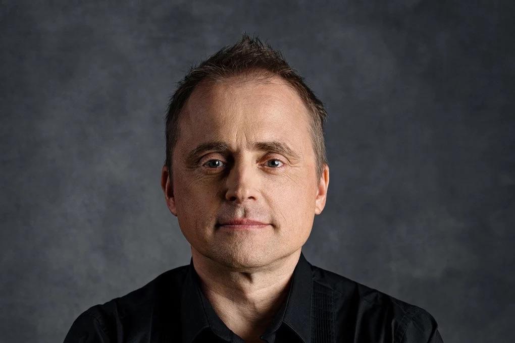 С августа Евгений Сидоров официально занял пост генерального директора компании «Афиша», где в течение предыдущих месяцев исполнял обязанности руководителя.   Под руководством Евгения в «Афише» были реализованы совместные проекты с культурными институциями и укреплены позиции Пикника «Афиши» как одного из ведущих фестивалей. На Afisha.ru появилась оплата билетов бонусами «Спасибо» и интеграция с подпиской «СберПрайм».       «Большой Город»