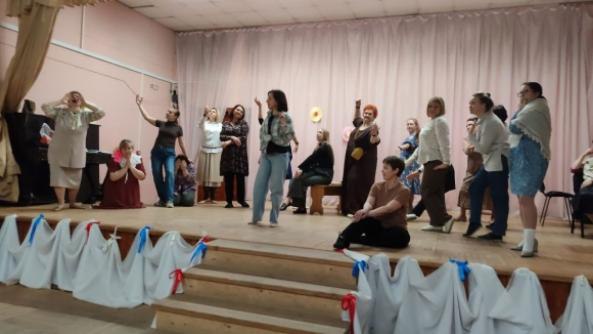 В Челябинске создали педагогический театр   www up74 ru articles news 167384 Самодеятельные артисты подарят зрителям тепло и радость творчества нежность и любовь