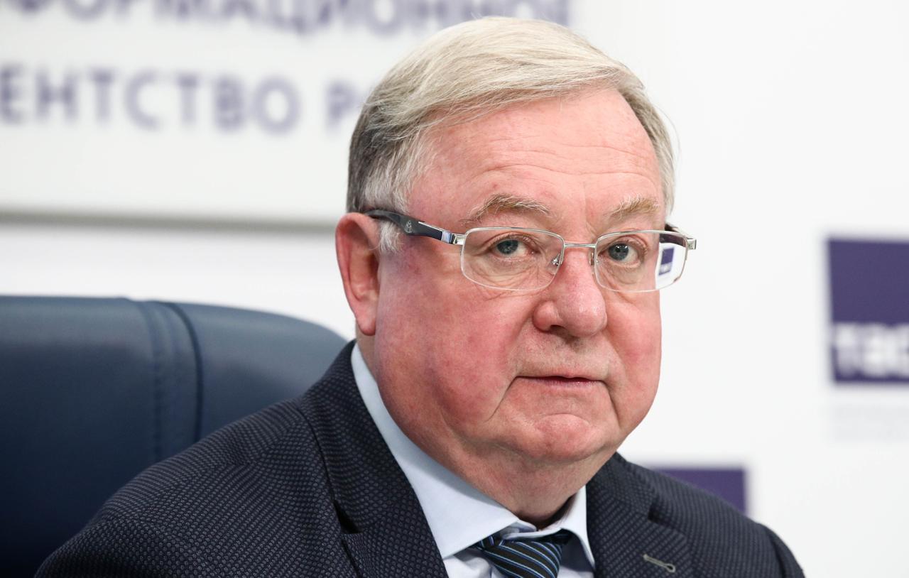 Российские власти работают над созданием аналога Нюрнбергского трибунала для суда над украинскими военными Силовые структуры и юристы разрабатывают концепцию трибунала по образцу Нюрнбергского процесса где фигурантами должны стать украинские военные Об этом ТАСС сообщил бывший премьер министр России и председатель Ассоциации юристов России Сергей Степашин Мы сейчас над этим работаем Ассоциация юристов Следственный комитет прокуратура безусловно потому что есть преступления Особенно то что случилось в Курской области Просто убийцы и садисты Тут вопросов никаких нет сказал Степашин Он также отметил что говорить о выборе города для проведения трибунала пока рано этот вопрос собираются решать после завершения СВО Нюрнбергский процесс проходил с 20 ноября 1945 по 1 октября 1946 года Он был организован странами победительницами Второй мировой войны для суда над нацистскими преступниками Фото Алена Бжахова ТАСС