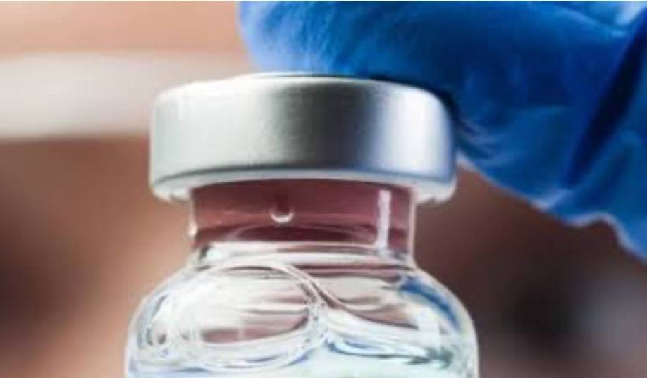 В России выпустила первые три тестовые серии вакцины от рака Получен весь разрешительный пакет документов на использование технологии начиная от диагностики и заканчивая выпуском мРНК и применением у больных людей ruspioner ru sobranie m single 13444