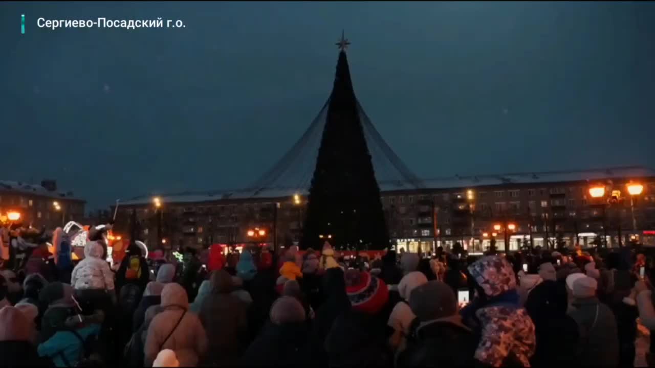 Новогодние праздники в Саратовской области и Барнауле: более 700 мероприятий и 500 тысяч гостей