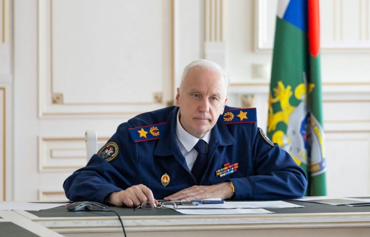 Глава СК России Бастрыкин взял на контроль проверку о незаконной торговле в Орле Председатель Следственного комитета РФ Александр Бастрыкин поручил доложить о результатах проверки информации о незаконной которую осуществляют мигранты в Орле. Об этом сообщили в информационном центре СК России. ↗ Прислать новость Подписаться