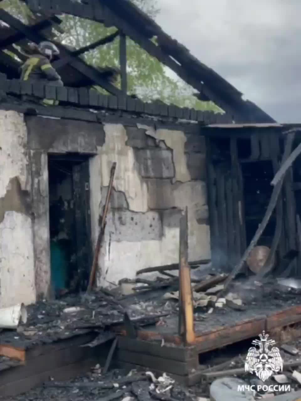 Пожар в Улётах: двое погибших и двое пострадавших от угарного газа
