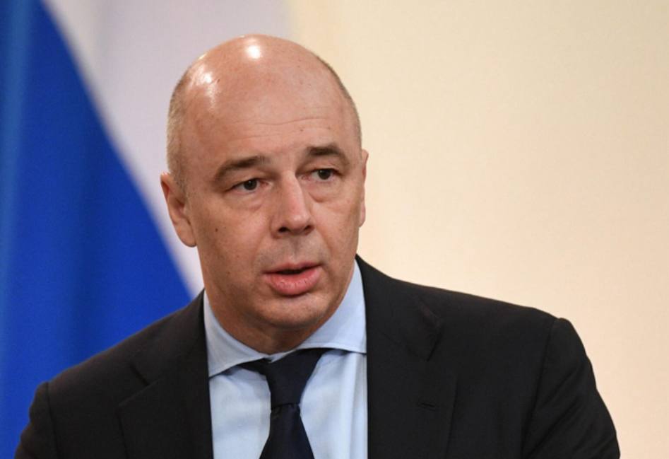 Силуанов России нужно готовиться переходить на новые двигатели экономики поскольку время углеводородного сырья уходит Силуанов подчеркнул что одним из ключевых трендов мировой экономики становится развитие искусственного интеллекта Министр отметил что сейчас идет борьба за то чтобы максимально использовать потенциал ИИ в экономике медицине военной сфере и других областях