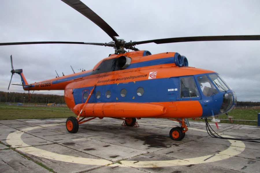 300 вертолетов Ми 8 могут встать на прикол в ближайшие пять лет Продлевать эксплуатацию старых Ми 8 бесконечно нельзя Авиакомпании должны обновлять парки О В конце 2025 года двум десяткам старых Ми 8Т принадлежащих разным эксплуатантам уже отказали в продлении сроков службы Весной 2026 го на прикол могут поставить еще 40 вертолетов и столько же следующей зимой Это довольно ощутимый удар по экономике перевозчиков Подробнее Подпишись на MASHNEWS