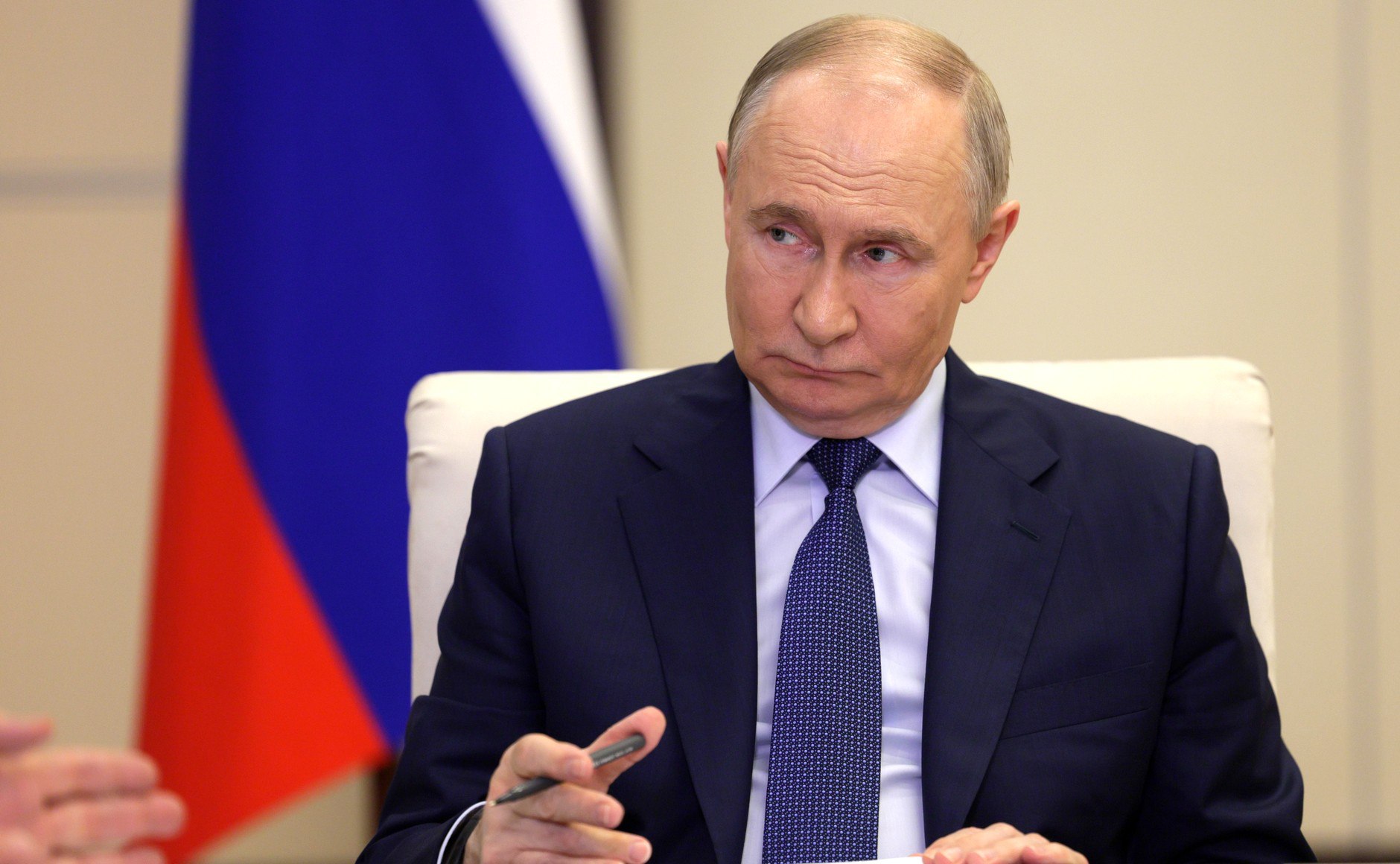 Президент предложил главе Мордовии рассказать, как регион стал одним из лучшим в области демографии Артём Здунов на заседании Совета при Президенте РФ по стратегическому развитию и нацпроектам рассказал о работе Мордовии в сфере демографии 6 июня под председательством Президента России Владимира Путина в режиме видеоконференцсвязи состоялось заседание Совета по стратегическому развитию и национальным проектам. #Общество