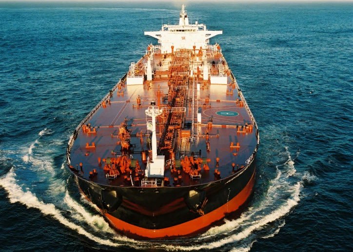 Танкеры, попавшие под санкции США, замечены при торговле сырой нефтью между Россией и Индией — Bloomberg Читать далее