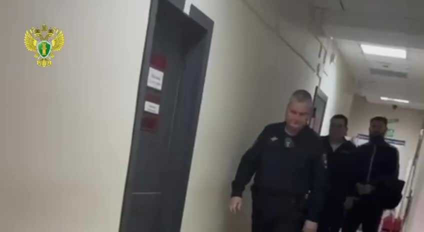 Во Владивостоке арестован риелтор за мошенничество с квартирами пенсионеров