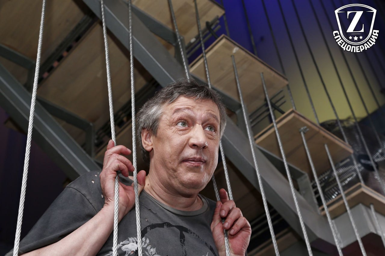 Билеты на спектакль с Михаилом Ефремовым стоят до 31 тысячи рублей Спектакль в театре Мастерская12 станет первым для Ефремова после выхода из колонии Зрители сочли цены на билеты высокими Записки Феликса отправь другу