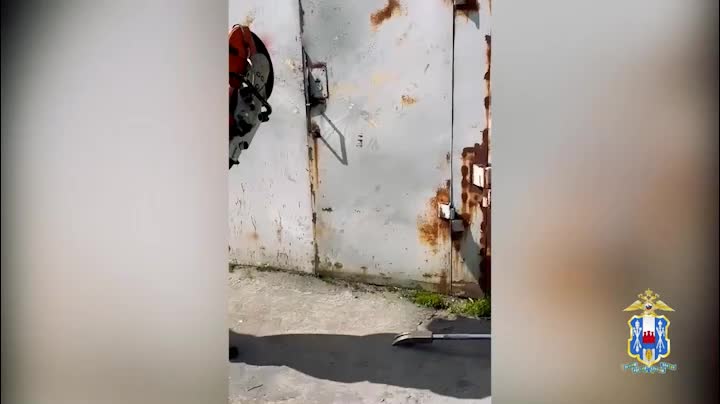 В Новочеркасске раскрыт подпольный цех по производству поддельного алкоголя