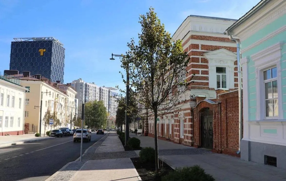 В Уфе ищут подрядчика на реконструкцию улицы Октябрьской Революции Управление по строительству ремонту дорог и искусственных сооружений УСРДиС мэрии Уфы ищет подрядчика на обновление инженерных коммуникаций в рамках второго этапа реконструкции улицы Октябрьской Революции в центре города На эти цели готовы направить до 95 8 млн руб Работы проведут по нечетной стороне улицы на участке от Цюрупы до Новомостовой Заявки на участие в конкурсе принимаются до 30 апреля итоги процедуры подведут 6 мая РБК Уфа в Telegram РБК Уфа в MAX