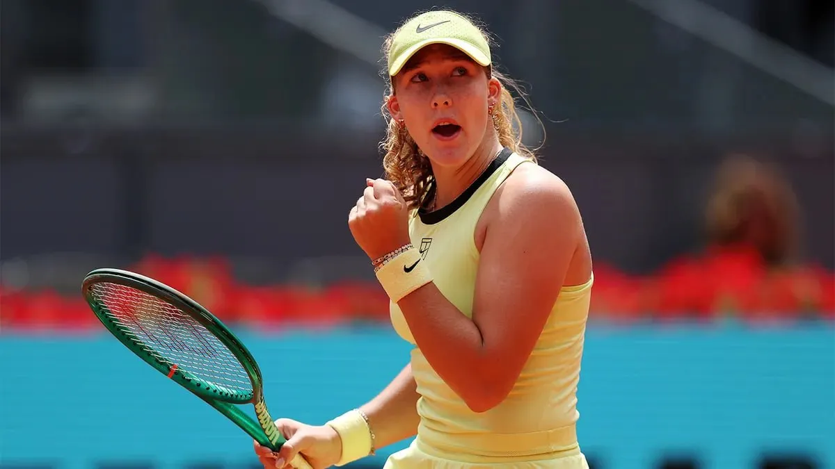 Российская теннисистка Мирра Андреева вышла в третий круг турнира категории WTA 1000 в Риме 7 я ракетка мира в двух сетах обыграла хорватку Антонию Ружич со счетом 6 1 6 0 Встреча продолжалась 1 час 5 минут