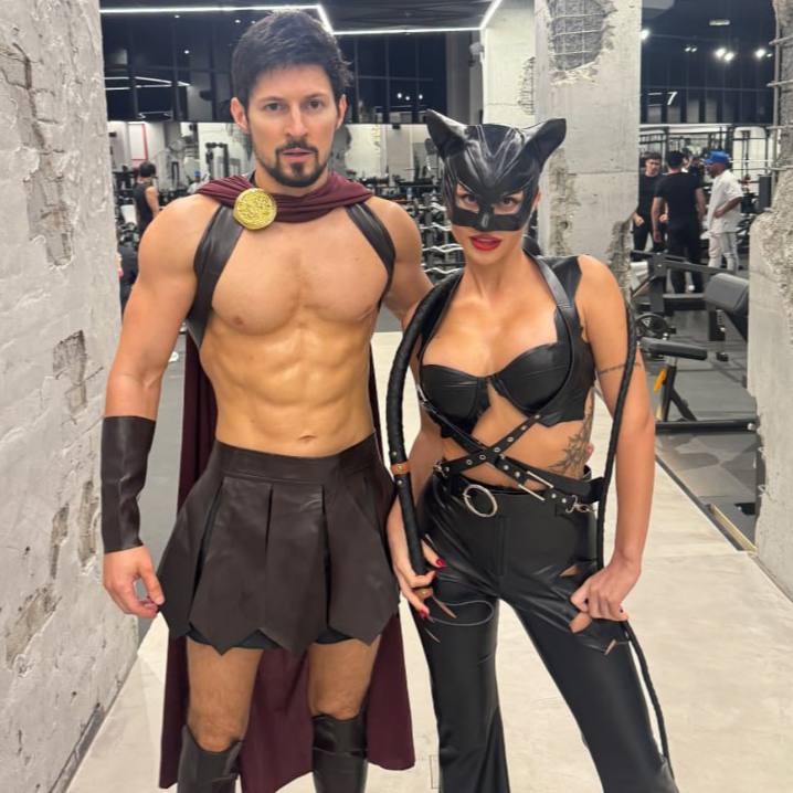 Павел Дуров показал свой костюм на Хэллоуин Как вам Подписаться Написать нам