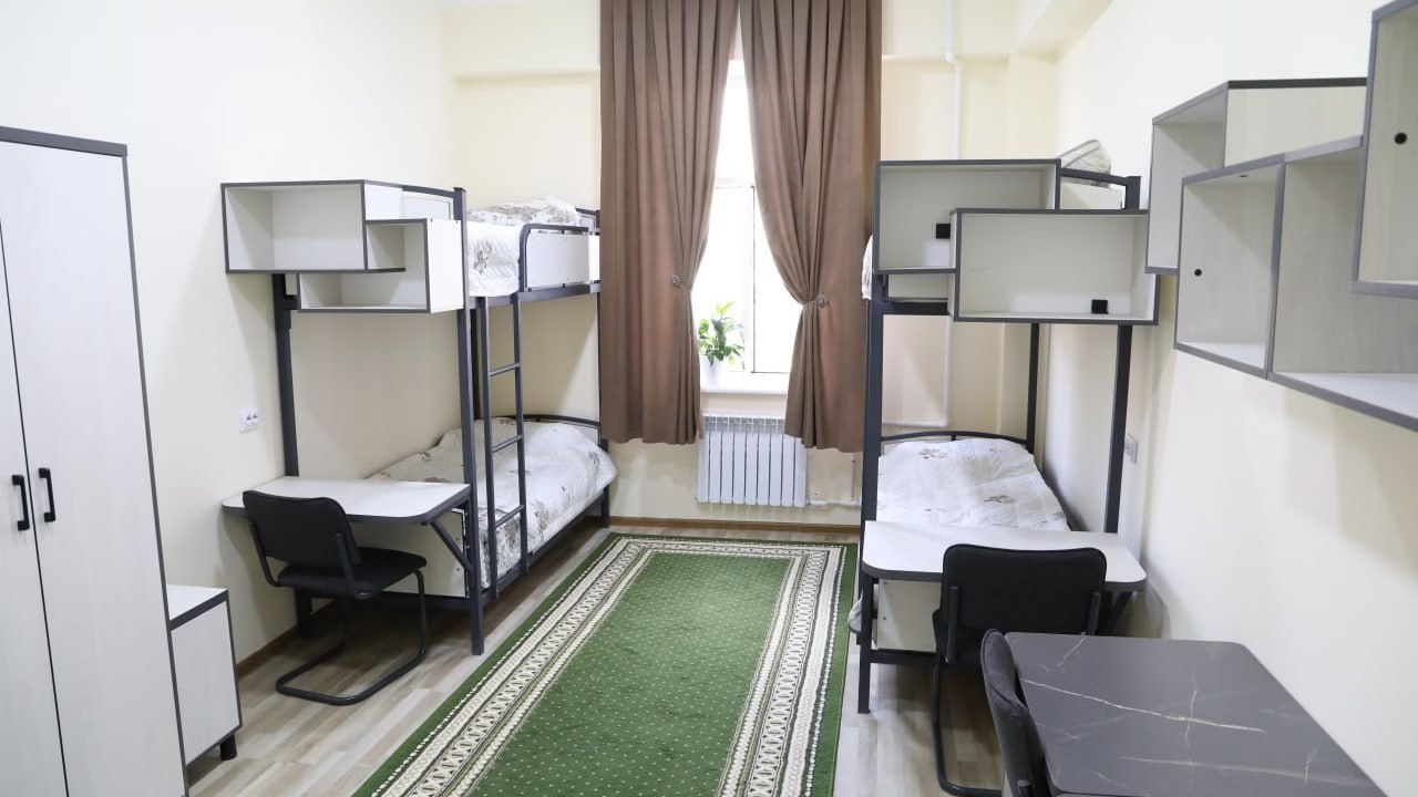 Ряд студентов получит компенсацию за проживание в общежитии Студенты из социально уязвимых семей смогут заселяться в общежития без очереди а их проживание будет финансироваться из государственного бюджета   uznews uz ru news 106906 uznews