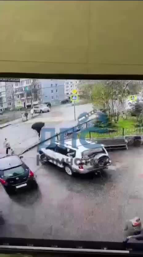ДТП в Елизове: мужчина с ребенком пострадали на пешеходном переходе