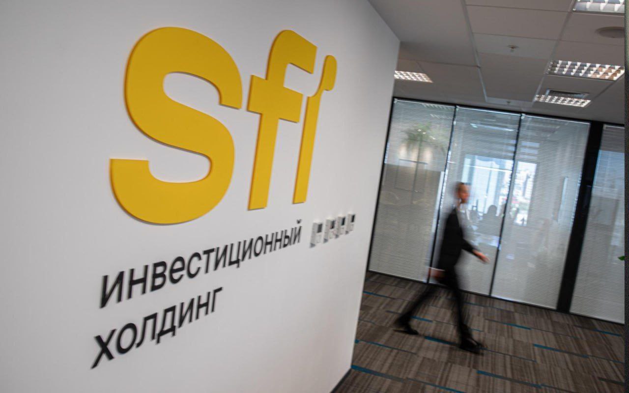 Акционеры SFI утвердили финальные дивиденды за 2024 год в размере 83,5 руб./акция Акционеры инвестиционного холдинга SFI ПАО "ЭсЭфАй" утвердили выплату финальных дивидендов за 2024 год в размере 83,5 рубля на акцию, передал корреспондент "Интерфакса", присутствующий на собрании. Всего на выплату дивидендов будет направлено 4 млрд рублей. Реестр акционеров для получения дивидендов закроется 9 июня. #sfin