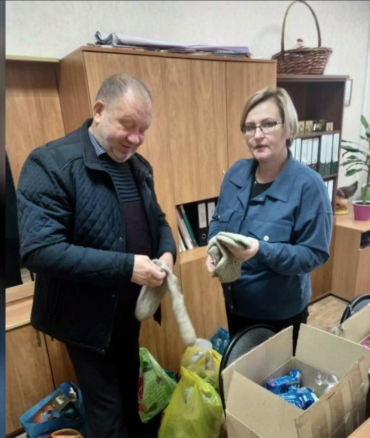 Раскрыто имя соперника Максима Зацепина в гонке за кресло руководителя Семилукского района  14 октября стало известно о результатах конкурса на замещение должности главы администрации Семилукского муниципального района Воронежской области. По результатам голосования конкурсной комиссии определены два финалиста: Максим Зацепин и Инна Куперман. Об этом сообщается на официальном сайте района.   Подробнее о ситуации в Семилукском районе можно прочитать в опубликованном материале.