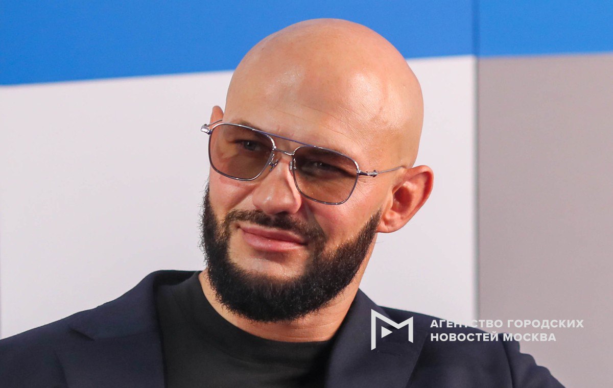 Приостановлен бракоразводный процесс Оксаны Самойловой и рэпера Джигана Исполнитель подал иск о признании брачного договора недействительным теперь он будет рассмотрен Савеловским районным судом Подпишись на Агентство Москва