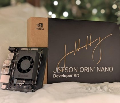 NVIDIA представила компактный одноплатный компьютер Jetson Orin Nano Server с ценником $249  Компания NVIDIA официально анонсировала компактный одноплатный компьютер Jetson Orin Nano, предназначенный для разработки генеративного ИИ. Новинка ориентирована на бюджетный сегмент рынка и стоит 249 долларов США. Ее заявленная производительность составляет 67 TOPS.  Читать далее