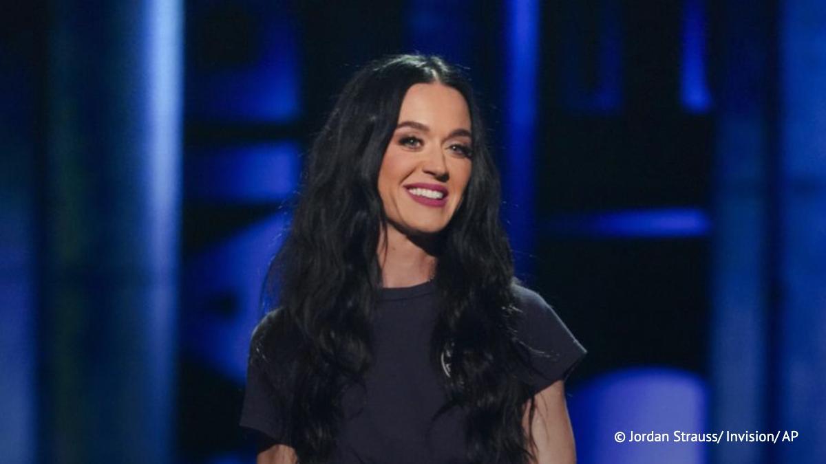 Кэти Перри отсудила 1 8 млн у 86 летнего американского ветерана который пытался аннулировать сделку по покупке дома за 15 млн сославшись на воздействие обезболивающих Суд встал на сторону певицы NME Подпишитесь и будьте в курсе что по недвижимости chtonedvizh недвижимость