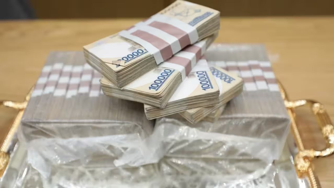 На погашение кредитов малообеспеченным семьям выделят 250 млрд сумов Беззалоговые кредиты можно потратить на покупку оборудования для открытия бизнеса фудтраков и другого имущества необходимого для ведения бизнеса   uznews uz ru news 103920 uznews