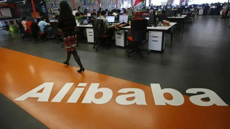 Данные о состоянии здоровья населения Великобритании выставлены на продажу на китайской платформе Alibaba после взлома BABA Медицинские записи 500 000 человек участвующих в британском исследовании старения и болезней были выставлены на продажу на веб сайте Alibaba Group Holding Ltd Владелец базы данных компания UK Biobank уведомила правительство Великобритании в понедельник о том что данные были размещены в трех онлайн объявлениях на сайте Alibaba jkinvest news jkinvest