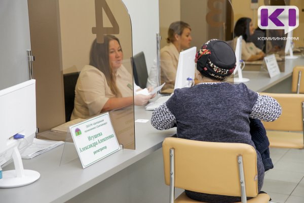 Эпидемиолог рассказала как отличить грипп от ОРВИ По ее словам основным симптомом гриппа является резкое повышение температуры тела до 38 39 градусов При ОРВИ все развивается плавно температура может не достичь таких значений При ОРВИ могут быть просто катаральные проявления насморк кашель и интоксикация не такая сильная подчеркнула эпидемиолог   komiinform ru news 289708