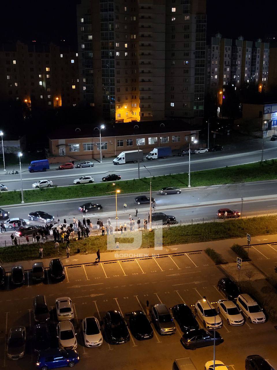 На кольце Шишкова авария. Автомобиль серьезно пострадал. О пострадавших ничего неизвестно. Подписаться Прислать новость