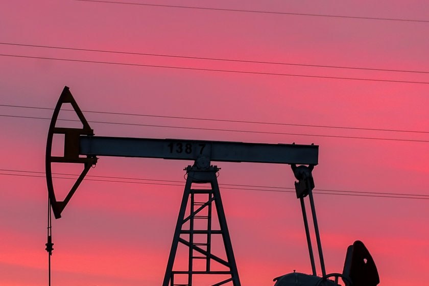 РФ переориентировала экспорт газа нефти и угля заявил министр энергетики РФ Сергей Цивилев По его словам стратегическая цель по переориентации поставок газа нефти нефтепродуктов и угля с Запада на Восток и Юг уже выполнена Ранее вице премьер РФ Александр Новак выступая на сессии в рамках Российской энергетической недели отметил что разворот российского энергетического экспорта на Восток был не вынужденным шагом а стратегией поскольку центры экономического роста находятся именно там Фото РИА Новости Подписаться на Российскую газету в Читать нас в MAX