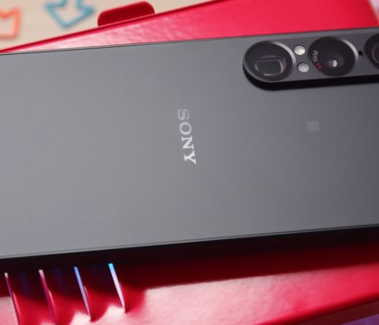 У флагмана Sony Xperia 1 VII выявили несколько проблем, смартфон сняли с продаж Sony решила остановить продажи нового флагманского смартфона Xperia 1 VII из-за выявленных проблем. В японской компании официально признали, что владельцы новых смартфонов сталкиваются с несколькими ошибками. В частности, устройства могут самопроизвольно перезагружаться и не включаться. Читать далее