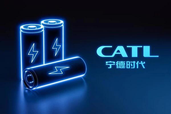 CATL, производитель аккумуляторов для электромобилей из Китая, планирует привлечь $4 млрд в ходе IPO в Гонконге. Это размещение может стать крупнейшим в мире в нынешнем году, отмечает Reuters. Ожидается, что торги акциями CATL на Гонконгской фондовой бирже начнутся 20 мая.