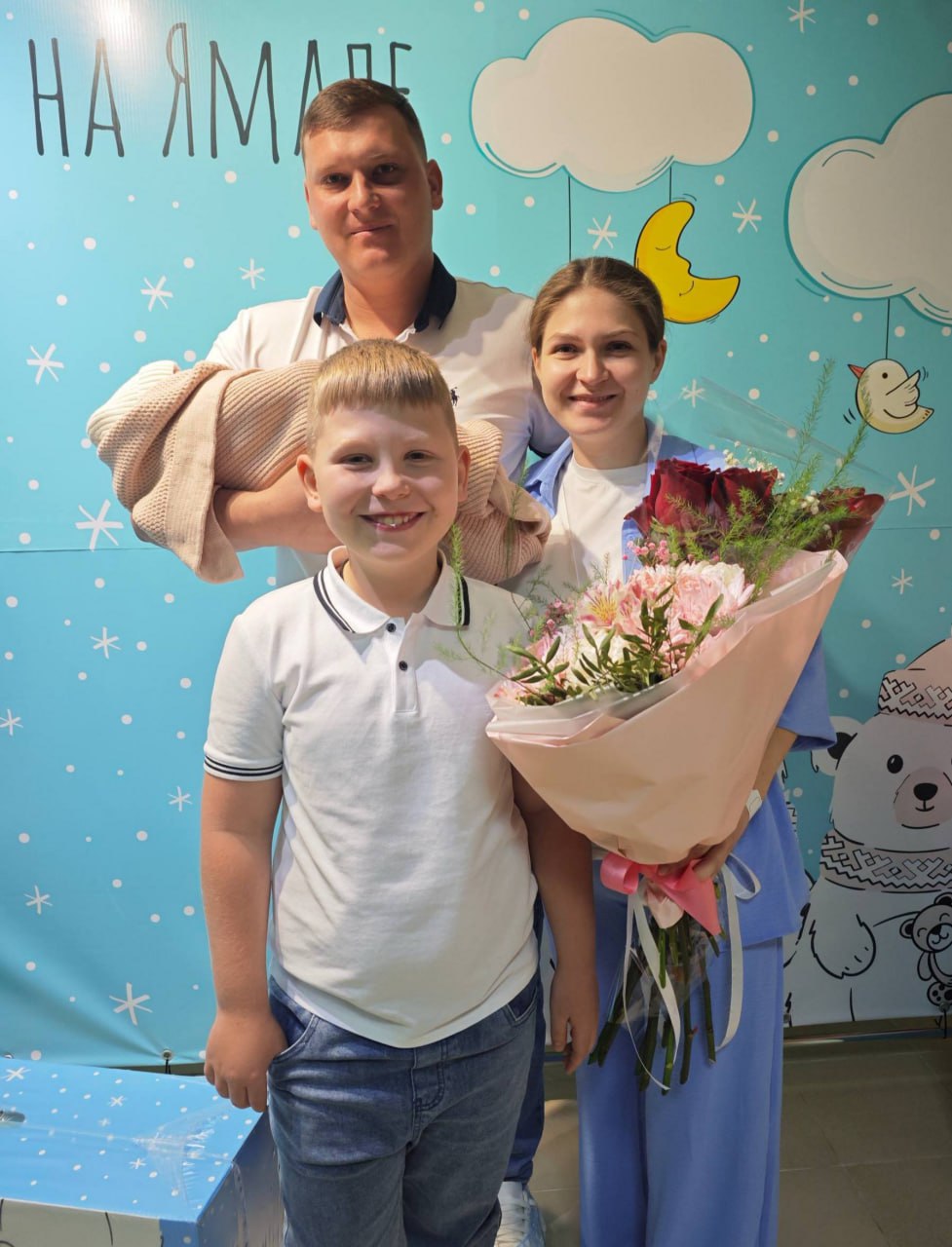 В Новом Уренгое впервые в ЯНАО выдали региональный маткапитал семье из ДНР