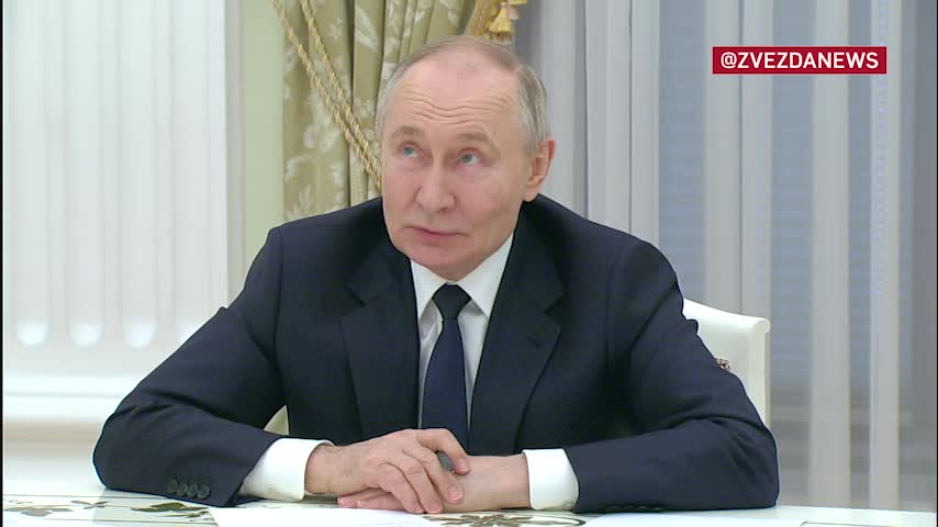 Путин подчеркивает важность создания будущего на встрече с разработчиками РЭБ