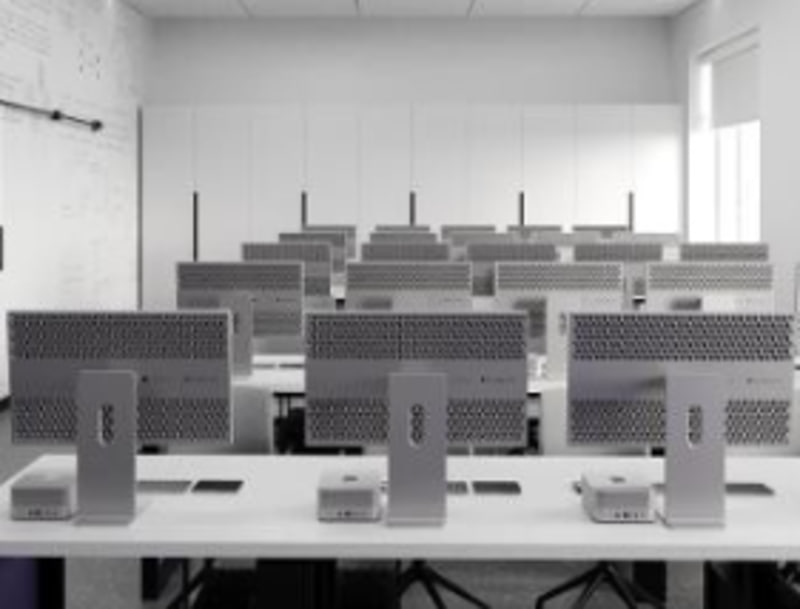 Белгородский IT-колледж объявил тендер на закупку современной мебели и оборудования для нового IT-хаба  На оснащение учебных пространств планируется потратить 7,5 млн рублей. Согласно документам госзакупок, до конца 2025 года в колледж должны поставить 115 универсальных парт, 12 мягких стульев, 65 распашных шкафов, а также специальные зоны для отдыха и обучения - включая кубы-амфитеатры, трибуны для выступлений и комплексную зону ресепшена.  Ранее колледж объявил о закупке IT-оборудования на 30 млн рублей. С 1 сентября в новом IT-хабе начнут обучение 125 студентов.     Поддержать бустом