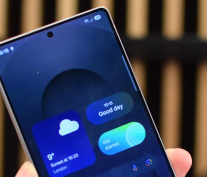 Samsung Galaxy S26 Ultra получит фронтальную камеру от Sony Ice Universe До премьеры серии флагманов Samsung Galaxy S26 остается чуть больше недели а новые подробности о новинках все продолжают появляться в сети Инсайдер Ice Universe раскрыл подробные характеристики фронтальной камеры S26 Ultra Разрешение и остальные характеристики кроме угла обзора останутся прежними