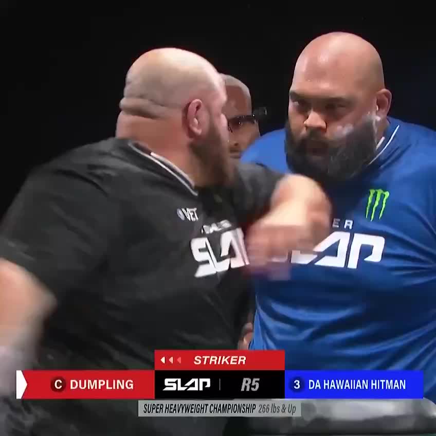 Василий Камоцкий уступает титул чемпиона Power Slap Дейну Вернесу в Лас-Вегасе