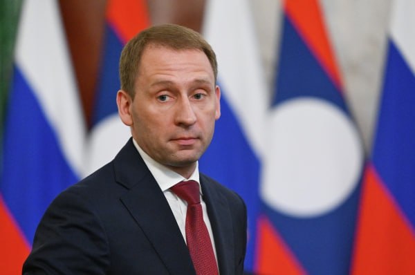 В Минприроды назвали срок начала похода нового научного судна Иван Фролов Оно отправится в первую экспедицию в Антарктиду в 2028 году Строительство судна идёт по графику на АО Адмиралтейские верфи в Санкт Петербурге уточнили в ведомстве Иван Фролов станет не только платформой для научных работ но и важным средством доставки снабжения и полярников в Антарктиду и Арктику Судно сможет взять на борт до 240 человек из них 170 полярников и 70 членов экипажа добавили в министерстве Там отметили что в будущем судно заменит устаревший ледокол Академик Фёдоров который служит с 1987 года Это будет одно из крупнейших научно экспедиционных судов в мире Длина составит почти 165 метров На борту планируется обустроить до 20 лабораторий для исследований дна океана и стратосферы Судно также оборудуют комплексом для двух вертолётов и ангаром для их обслуживания Россия один из мировых лидеров в полярных исследованиях а судно Иван Фролов встанет в авангарде нашего научного флота Оно превзойдёт существующие научно экспедиционные суда по своим техническим характеристикам отметил глава Минприроды Александр Козлов Подписаться на Говорит Москва Telegram VK MAX