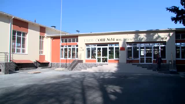 Ремонт школы в Московской области завершен: обновление фасада и инженерных систем