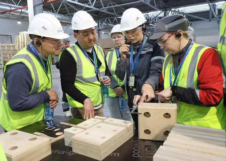 Samsung Heavy Industries и «Сегежа Групп» планируют подписание долгосрочного контракта — компания Благодаря этим соглашениям объем производства спецпродукции на Вятском фанерном комбинате вырастет не менее, чем на 25% Читать далее #SGZH