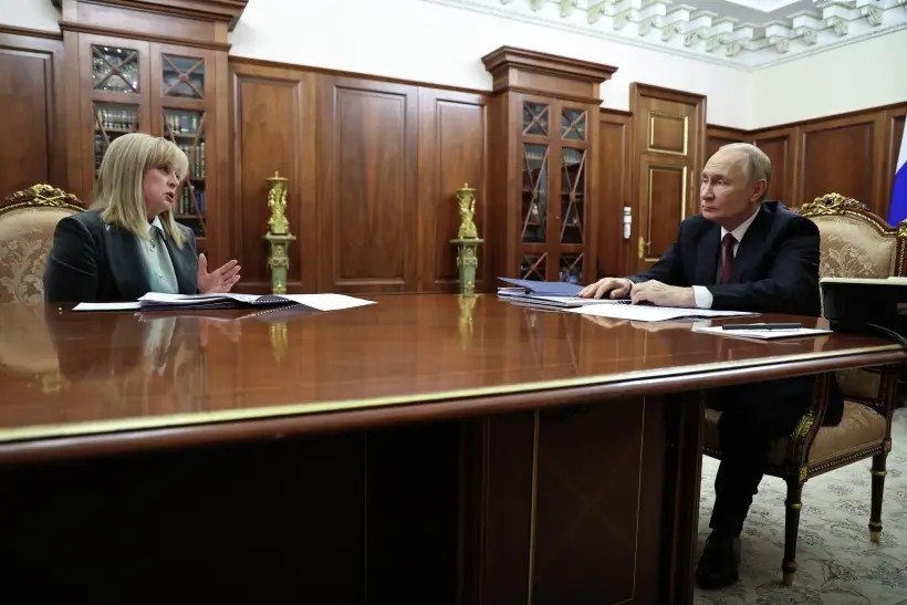 Президент РФ Владимир Путин пообещал обсудить с МИД и Госдумой возможность выхода России из БДИПЧ ОБСЕ