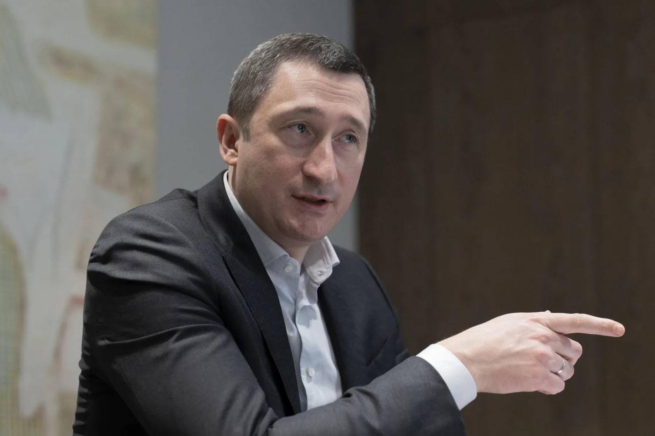 Чернышова не отстранили от должности вице-премьера и министра национального единства, — СМИ со ссылкой на решение ВАКС  Ранее министр получил подозрение в злоупотреблении служебным положением и получении неправомерной выгоды.  НАШИ РЕСУРСЫ:   Telegram   Tik-tok    YouTube   RUTUBE