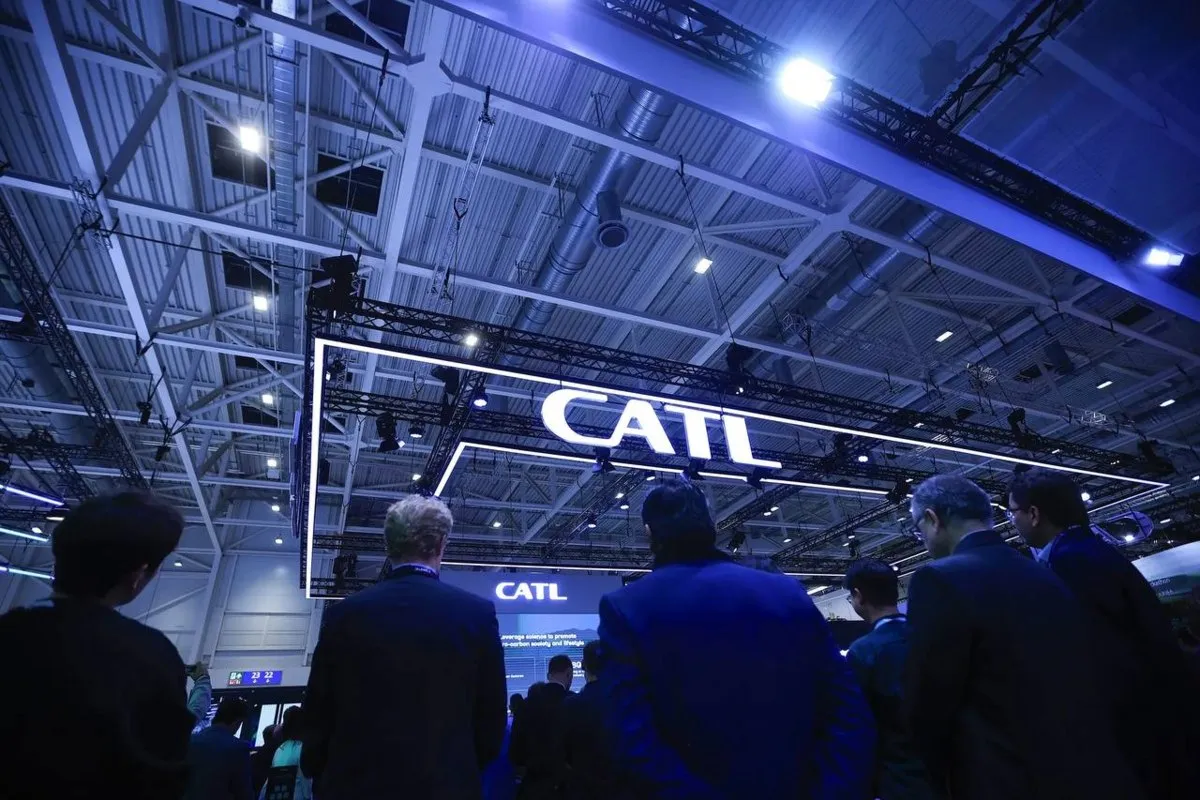 Китайский производитель аккумуляторов для электромобилей CATL представил батареи с запасом хода до 1500 км на одном заряде Также компания разработала батарею способную заряжаться с 10 до 98 примерно за шесть минут vc ru transport 2880990