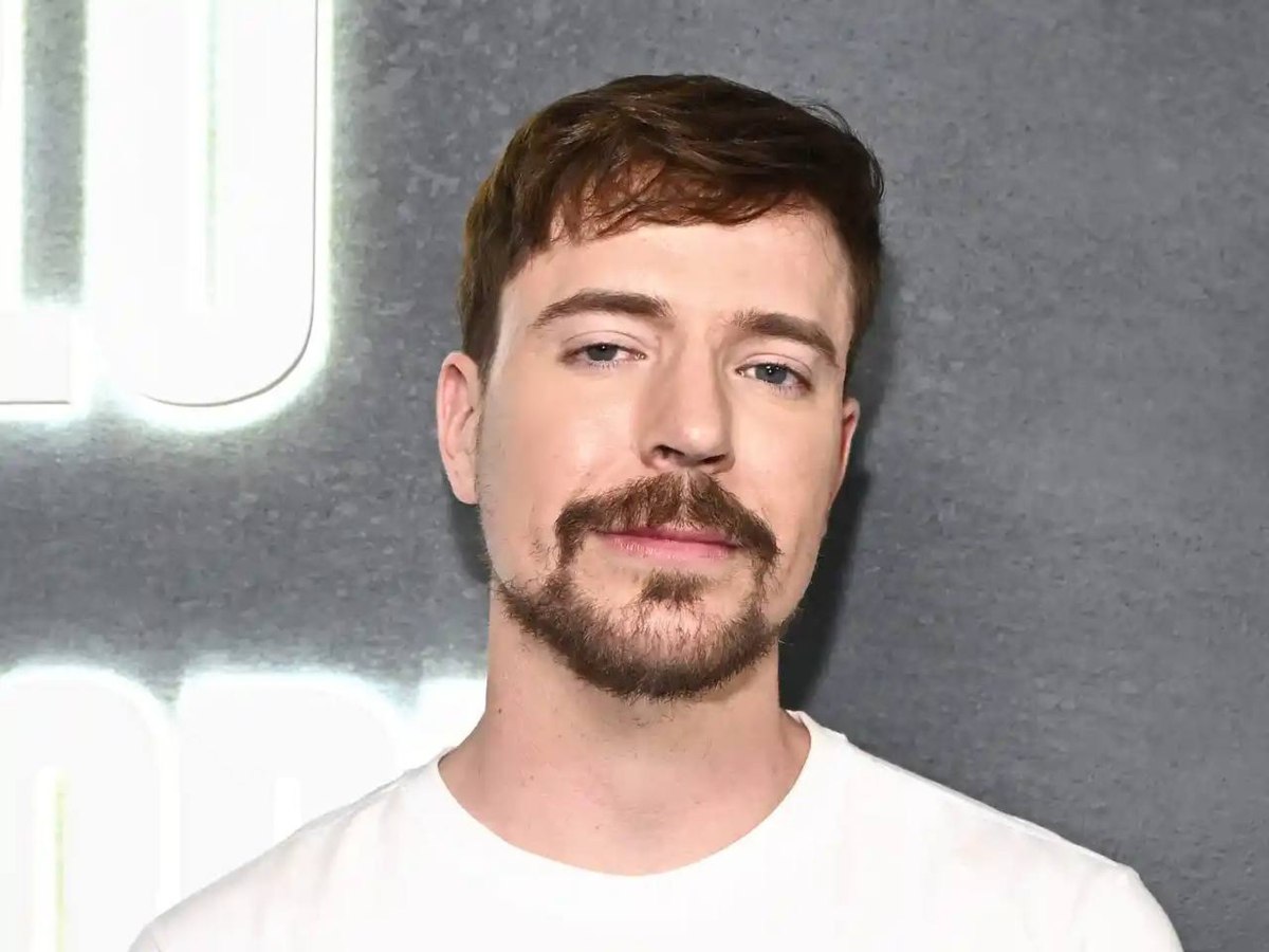 MrBeast запланировал создать финтех компанию узнало Business Insider Блогер подал заявку на регистрацию товарного знака MrBeast Financial Проект могут реализовать через партнёрство с уже существующей компанией это позволит использовать её инфраструктуру и избежать проблем с регулированием vc ru services 2278401