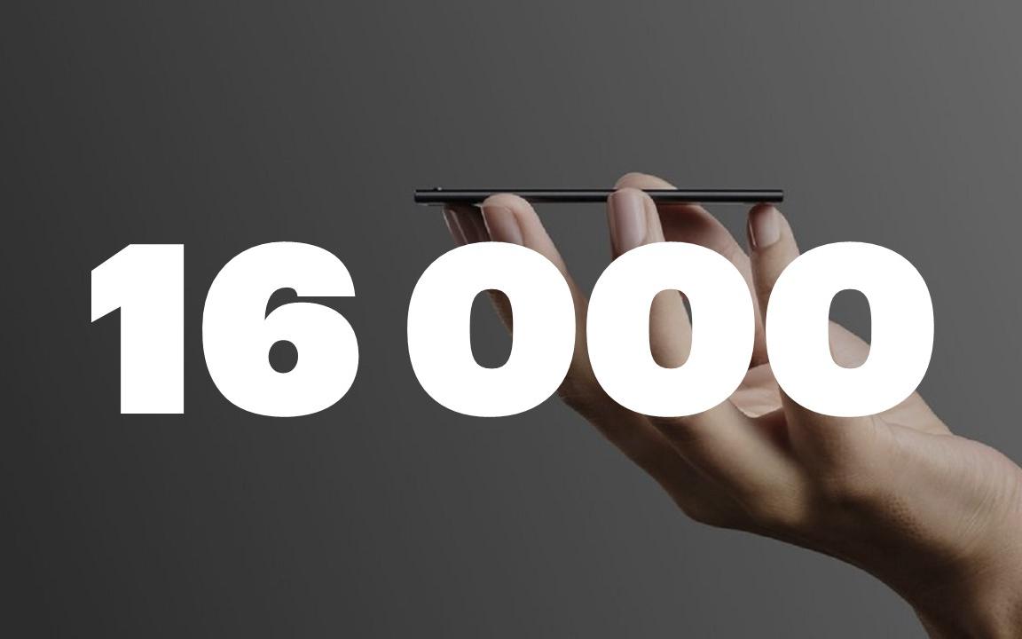 16 тыс раз в месяц россияне ищут диктофон с ИИ Искусственный интеллект уверенно проникает в нашу повседневную технику только за год число поисковых запросов диктофон с ИИ в России выросло в десять раз Сегодня такие устройства востребованы прежде всего у предпринимателей и специалистов которым важно не просто записывать встречи а сразу получать расшифровки структурированный анализ и интеграцию с другими цифровыми сервисами Рынок AI гаджетов растет рекордными темпами к 2033 году его объем в стране может превысить 40 млрд а в мире уже к 2027 году почти половина всех смартфонов будет поддерживать функции генеративного ИИ Читайте полную статью на сайте РБК Трендов Этот анонс написан ИИ РБК Трендов