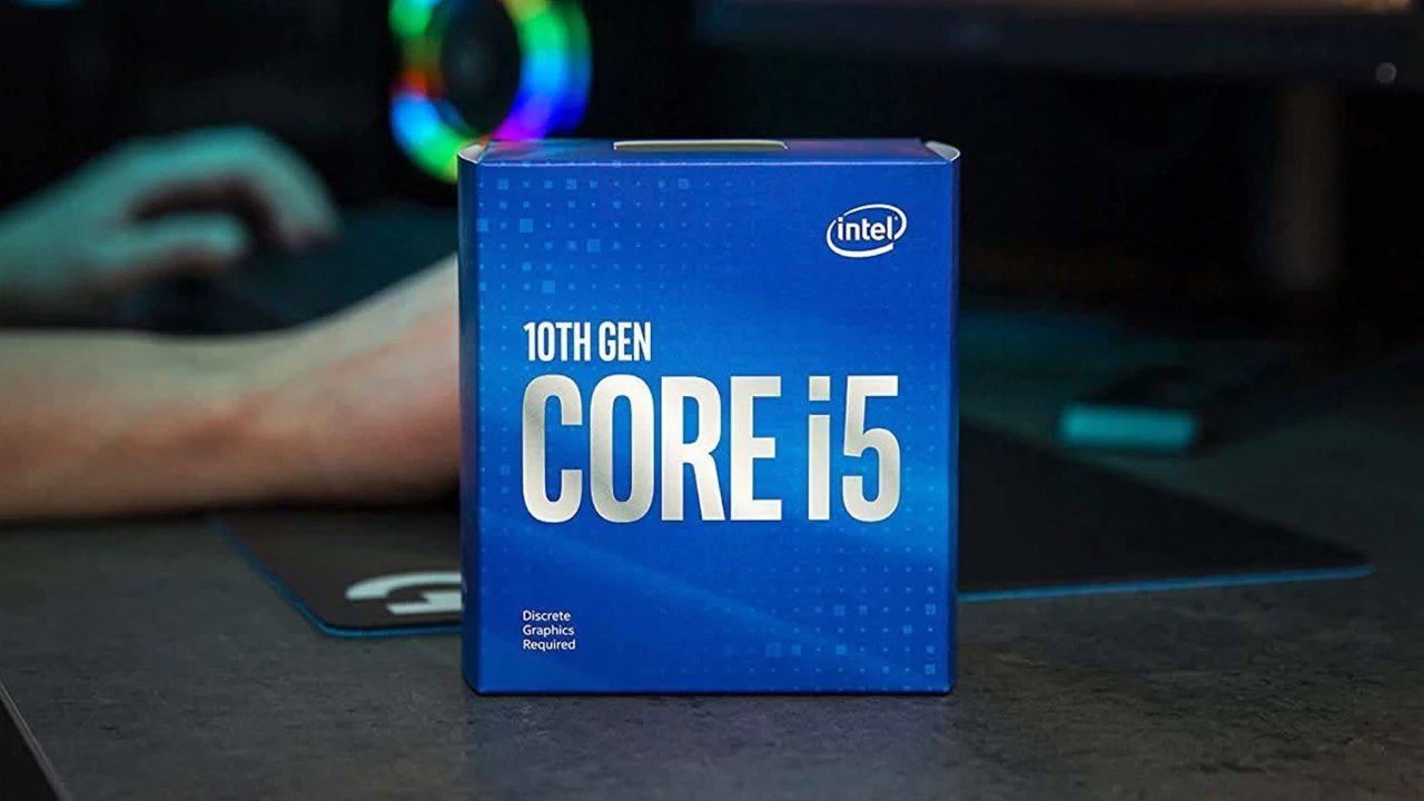 Intel заново продает древний Core i5 10400 но теперь под названием i5 110 В неожиданном повороте событий компания Intel тихонько выпустила процессор Core i5 110 который на деле является самым обычным ребрендингом Core i5 10400 из 10 го поколения Comet Lake 2020 год   www goha ru intel zanovo prodaet drevnij core i5 10400 no teper pod nazvaniem i5 110 xgogL6