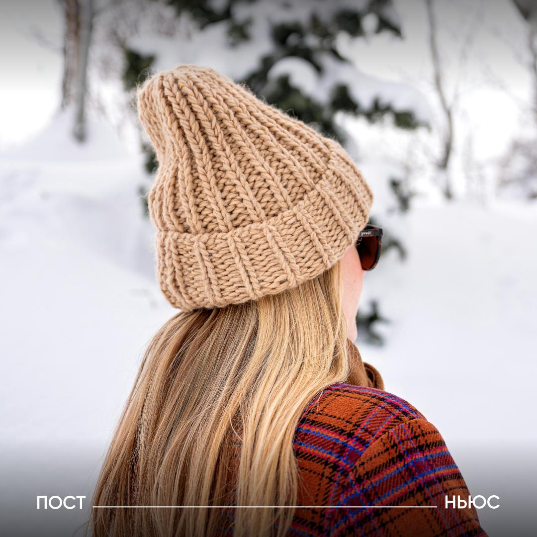 Россияне перестали покупать зимнюю одежду Продажи падают В октябре декабре они снизились по разным категориям на 5 10 Продажи шапок упали на 5 курток на 8 пальто на 9 Сервис Lamoda также зафиксировал снижение продаж пуховиков на 10 по сравнению с прошлым годом Главные причины теплая погода в центральной России стремление покупателей экономить и постоянные скидки на маркетплейсах А вы закупались в этом году зимними вещами куда в такую погоду в осеннем хожу да обновил а гардероб у меня пока старое не износилось Подписывайтесь на PostNews в MAX