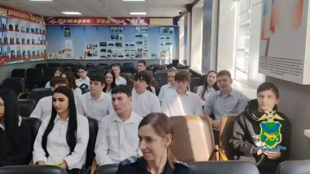 Министр МВД Мордовии и полицейские Артёма проводят встречи с молодежью о службе в полиции