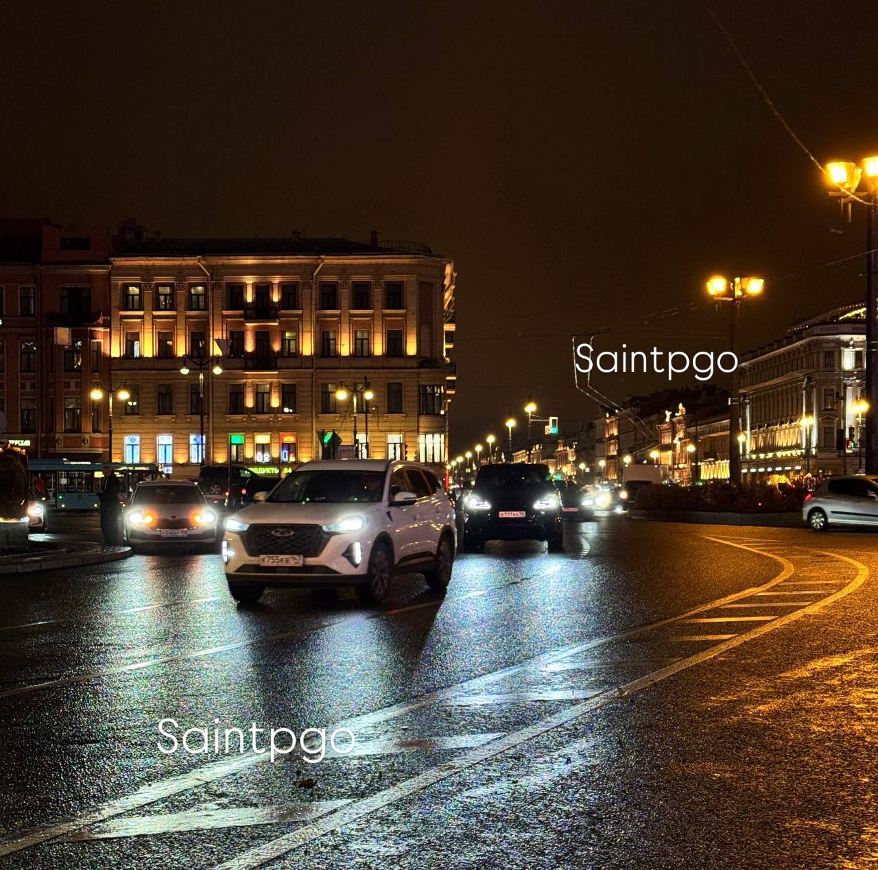 Петербург потратит рекордные 2 1 млрд рублей на аренду камер фотовидеофиксации для контроля ПДД Дирекция по организации дорожного движения ищет подрядчика который предоставит и обслужит комплексы слежения на магистралях и перекрёстках города Камеры будут интегрированы в систему Паутина и передавать данные в единую транспортную платформу Система должна работать в режиме реального времени Подписаться на канал жми тут Прислать новость спб питер петербург